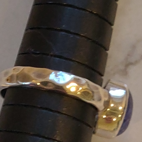 Sterling Silver Amethyst Ring. - Picture 4 of 7